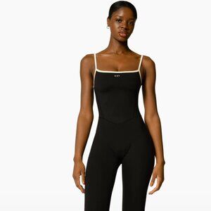 437 The Onesie Creme/Black